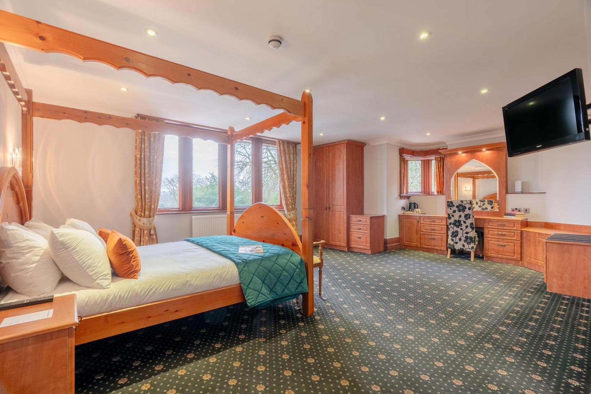 Hotel Springbank Manor à Darwen Extérieur photo